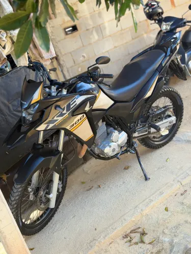 Xre300
