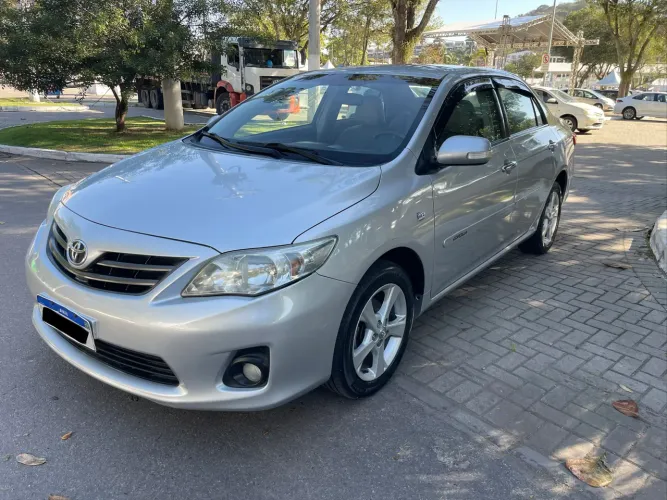 Toyota Corolla XEI 2.0 Flex 16V Aut. 2013