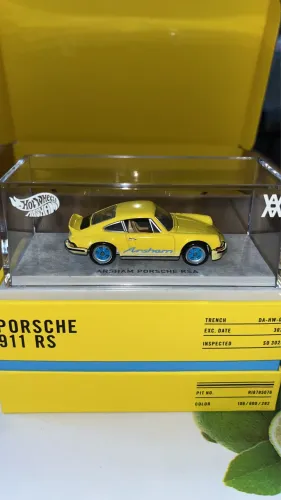 HOT WHEELS x ARSHAM PORSCHE 911