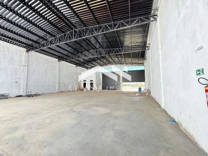 Galpão comercial Localizado na cidade de Uberlandia/MG - 146m² no Bairro: Grand Ville