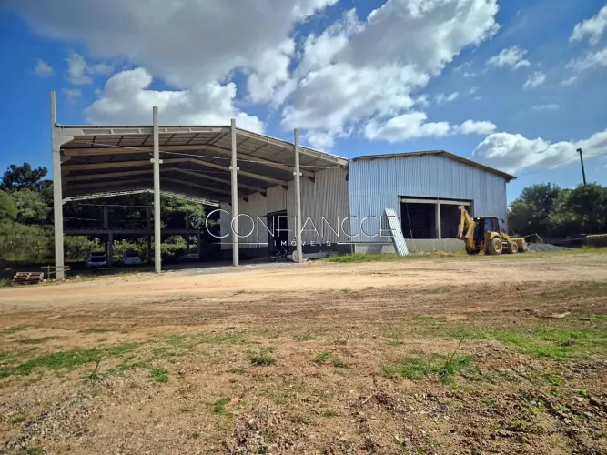 Galpão para alugar em Colônia Murici, São José dos Pinhais - PR | Confiancce Imóveis