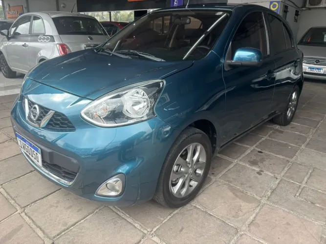 Nissan March SV 1.6 16V Flex Fuel 2015