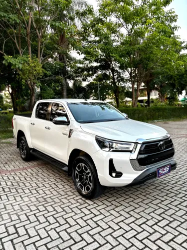 Toyota Hilux CD SRX 4X4 2.8 TDI 16V Diesel Aut. 2021