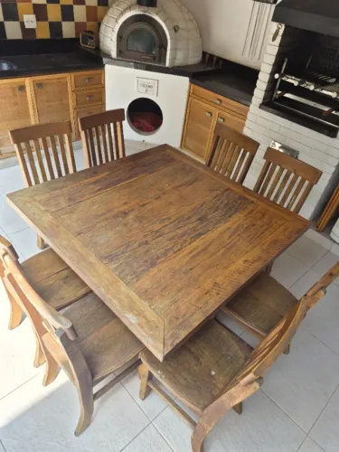 Mesa de Jantar Quadrada Rústica em Madeira Maciça com 8 Cadeiras