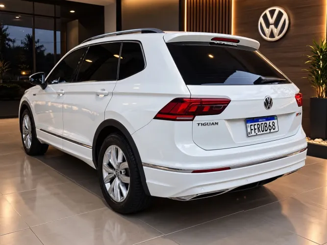Volkswagen Tiguan Allspac Comf 250 TSI 1.4 Flex 2018