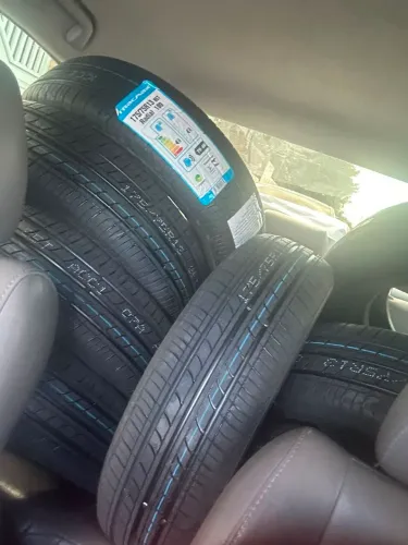 Pneu aro R14 175/75 novo