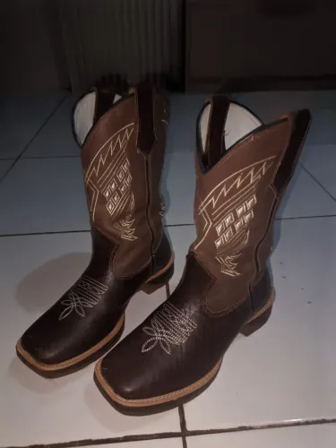 Bota texana N°42 - solado Jump.