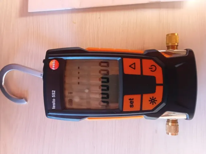 Testo 552