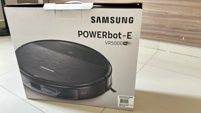 Robô Aspirador de Pó Inteligente Samsung POWERbot-E VR5000RM 55W com Wi-Fi
