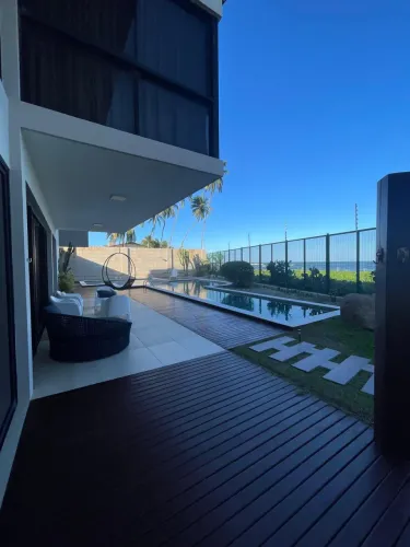 Casa à venda, de frente para o mar, com linda vista, 618 m2, porteira fechada, no litoral