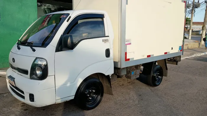 Kia Motors Bongo K-2500 2.5 4X2 TB Diesel 2014
