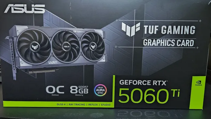 RTX 5060 Ti ASUS TUF Gaming 8GB GDDR7 - Excelente Estado