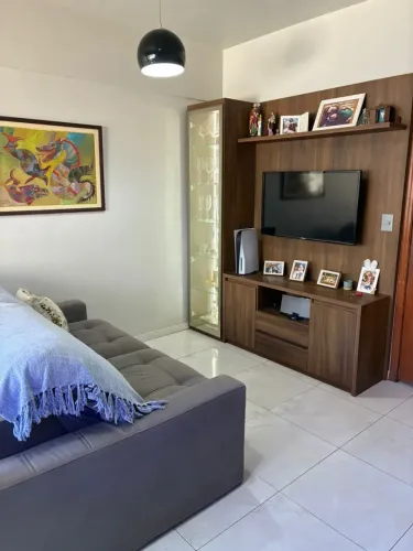 Apartamento para venda tem 105 metros quadrados com 3 quartos
