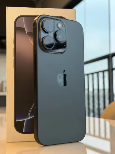 iPhone 16 PRO 256GB 