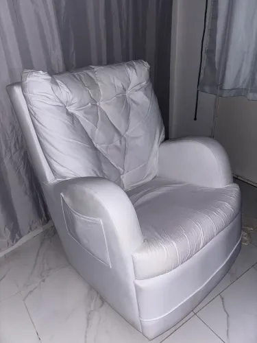 Poltrona seminova linda
