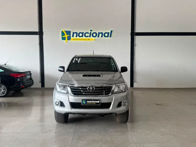 Toyota Hilux CD D4-d 4X4 3.0 TDI Dies. Mec. 2014