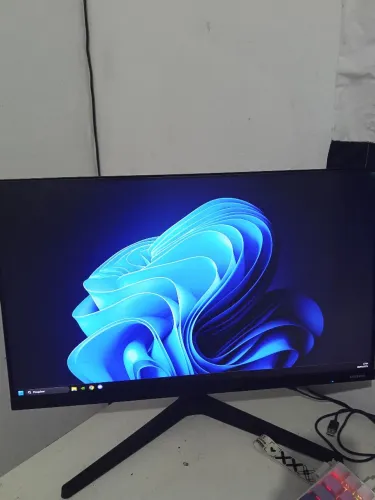 Monitor Samsung 75 hz