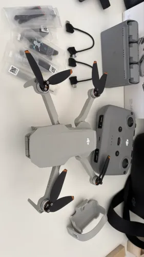 Drone Dji mini 2 - fly more combo