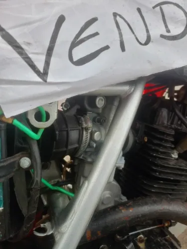 Moto preparado para trilha ,com peças de crf230cc