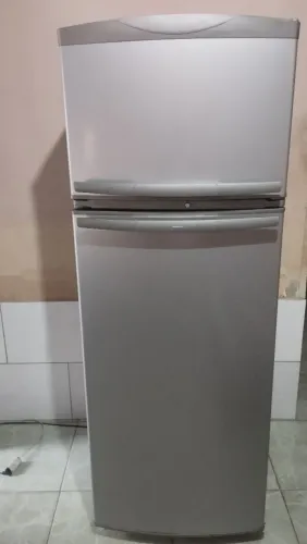 Geladeira Brastemp Frost Free 370 l