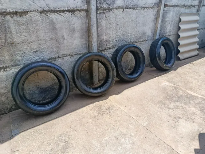Pneus 215/60/17