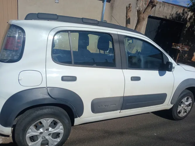 Fiat Uno WAY 1.4 EVO Fire Flex 8V 5P 2015
