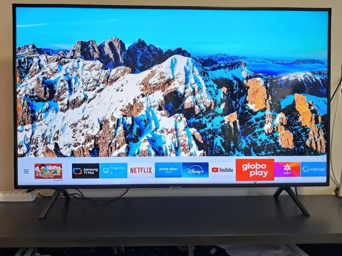 SAMSUNG SMART TV 55 4K,SISTEMA ATUALIZADO,COMPLETA, DIVIDO NO CARTÃO 12X, ENTREGA GRÁTIS