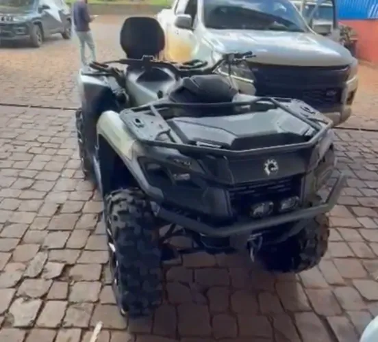 Quadriciclo Can am XT 700