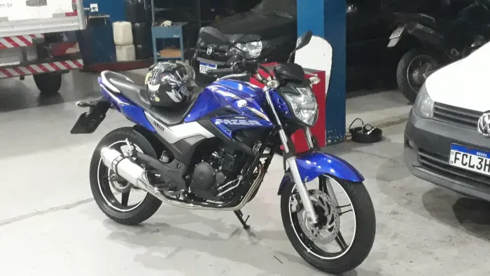 Fazer ys250 Blue Flex.