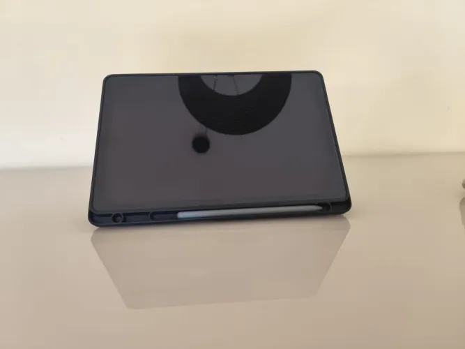 Galaxy Tab S9 FE - Impecável.