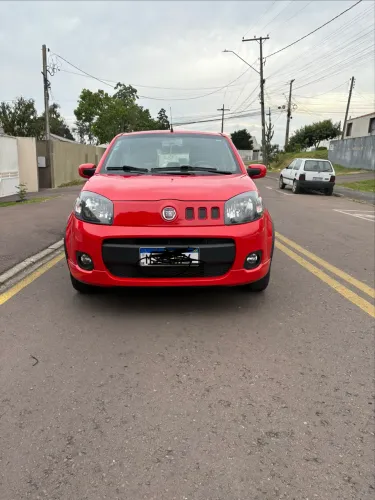 Fiat Uno Sporting 1.4 EVO Fire Flex 8V 4P 2013