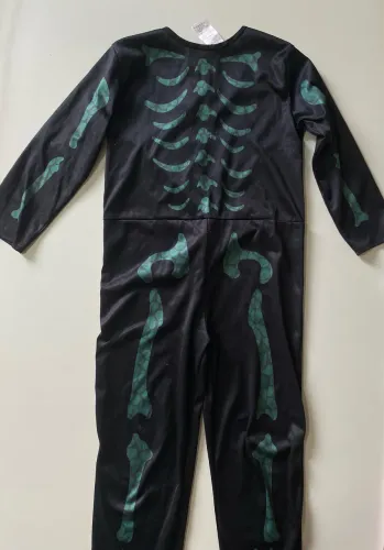 Lote Roupas Menino e Fantasia Importada Infantil 1,10 a 1,22m de Altura