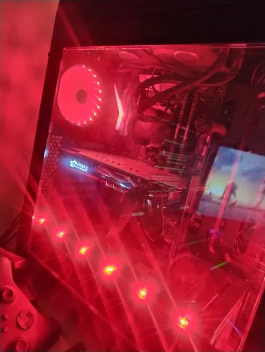 PC Gamer RGB - GTX 1070 Ti + Ryzen 5 + Water Cooler