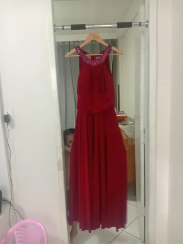 Vestido vermelho de festa
