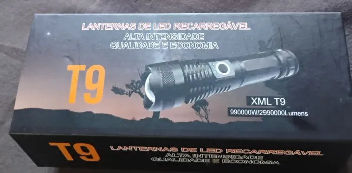 Lanterna de LED recarregável T9