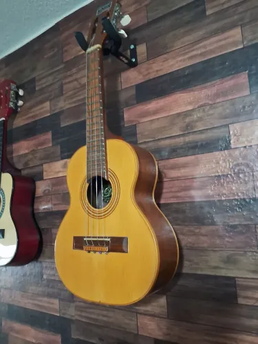 Cavaquinho  Vintage                (  Del Vecchio ) ano  1977  , Super  Conservado  !