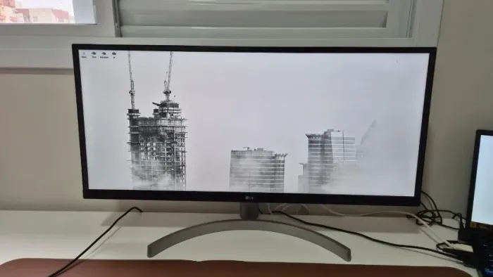 Monitor LG UltraWide - Tela IPS de 29, USB-C, 7Wx2 MaxxAudio