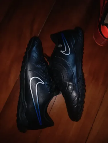 Chuteira Nike tiempo legend 10 og, 1 mês de uso
