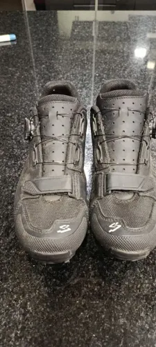 Sapatilha mtb masculina pouco uso Spiuk XC-5 sem taco.
