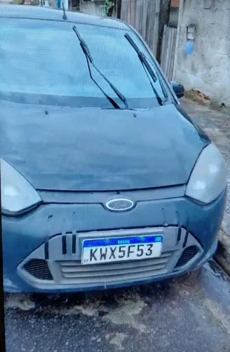 Ford Fiesta Sedan 1.0 8V Flex 4P 2013
