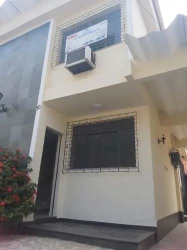 Casa duplex para Venda em Mesquita