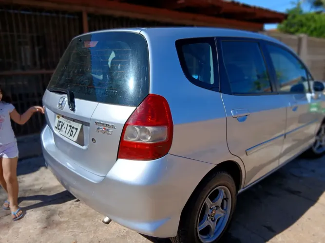 Honda Fit LX 1.4/ 1.4 Flex 8v/16v 5P Mec. 2004