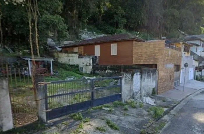 Alugo Terreno 591m2 para Empresa Marape Santos/SP
