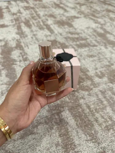 Perfume Viktor e rolf