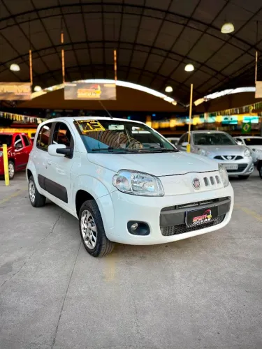 Fiat Uno Vivace Celeb. 1.0 EVO F.flex 8V 5P 2013