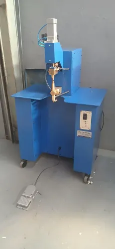 Solda ponto ponteadeira pneumática 15kva de bancada