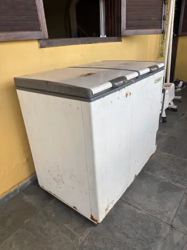 Freezer duas portas Metalfrio