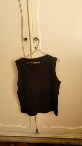 Camiseta em malha hering M.preta