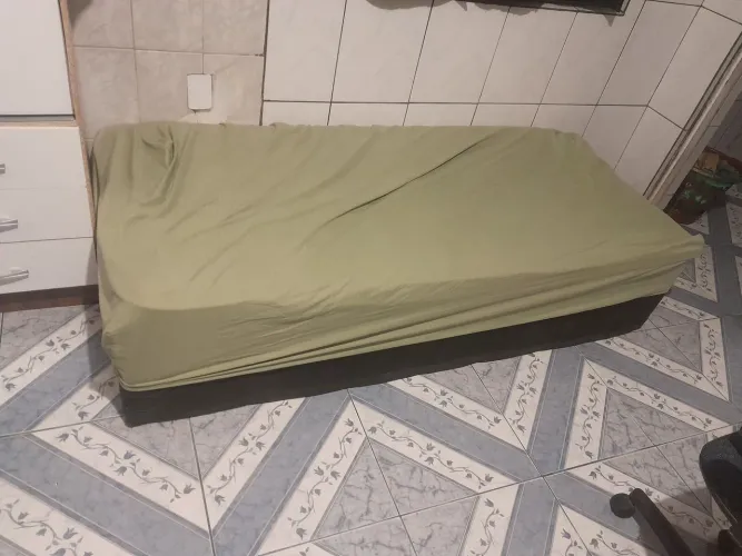 Cama de solteiro