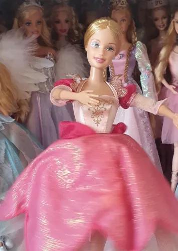 Barbie genevieve 12 princesas bailarinas